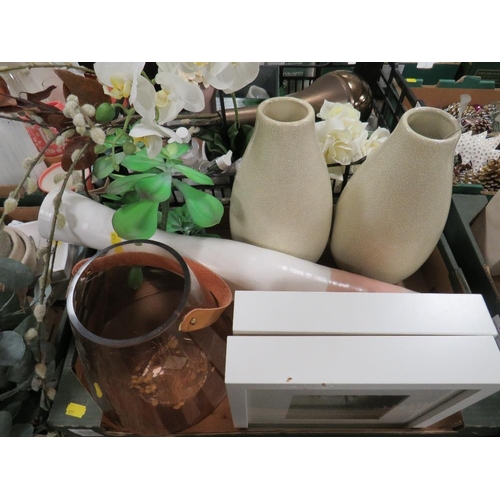 108 - SIX TRAYS OF SHOW HOME STYLE DECORATIVE ITEMS TO INCLUDE VASES , CHRISTMAS DECORATIONS ETC