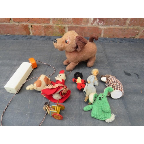 119 - A VINTAGE PEDIGREE HUMPBACK TEDDY BEAR -  H 54 cm, TOGETHER WITH A WARNER BROS 1970S POSEABLE BUGS B... 