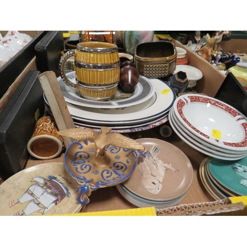 135 - TWO TRAYS OF ASSORTED CERAMICS TO INCLUDE FIGURINES, DOLLS ETC