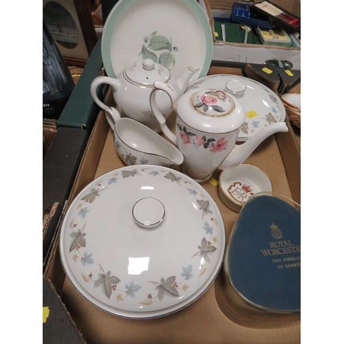 138 - TWO BOXES OF CERAMICS TO INCLUDE RIDGEWAY WHITE MIST CHINA , BLUE WHITE TUREENS ETC