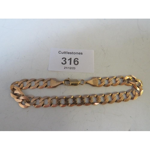 316 - A 9CT GOLD FLAT CURB LINK BRACELET MARKED 375, APPROX WEIGHT 10 G