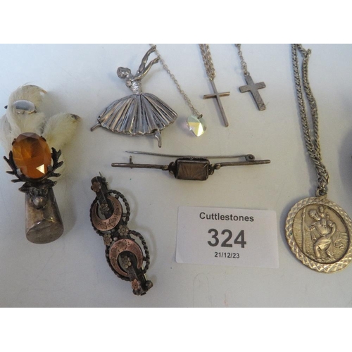 324 - A QUANTITY OF SILVER AND WHITE METAL JEWELLERY TO INCLUDE BRACELETS, BROOCHES, CHAINS ETC (20)