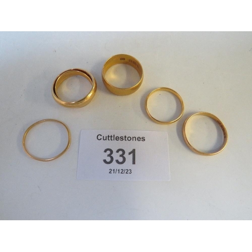 331 - SIX 22 CT GOLD PLAIN WEDDING BANDS, APPROX. W 19 G