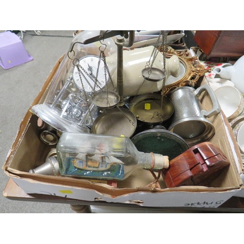 186 - TWO TRAYS OF ASSORTED CERAMICS AND METAL WARE TO INCLUDE A SET OF DUEL BALANCE SCALES