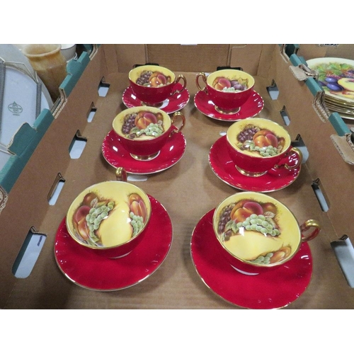 114 - A SET OF SIX AYNSLEY ORCHARD GOLD CUPS AND SAUCERS