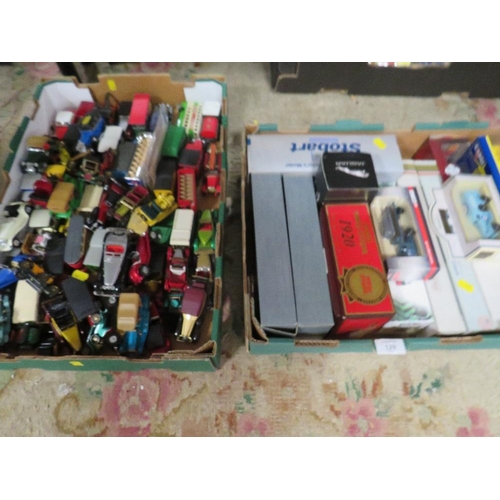 129 - TWO TRAYS OF ASSORTED BOXED/UNBOXED TOY MODEL CARS ETC TO INCLUDE CORGI, EDDIE STOBART, ETC