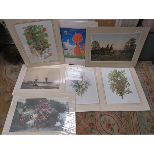 31 - A FOLIO OF ASSORTED PICTURE TO INC A BASIL BRADLEY ENGRAVING, ROB HEFFERNAN, JAMES WRIGHT, DOROTHY L... 