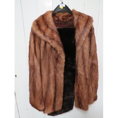 197 - A VINTAGE MINK FUR STOLE TOGETHER WITH ANOTHER FUR STOLE AND A VINTAGE FUR JACKET (3)