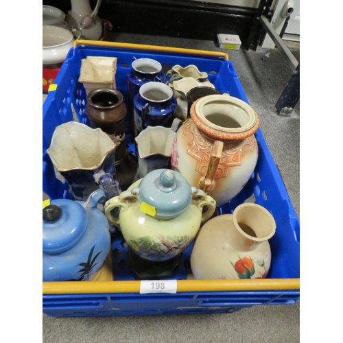 198 - A CRATE OF ASSORTED DECORATIVE CERAMICS AND VASES (TRAY NOT INCLUDED)