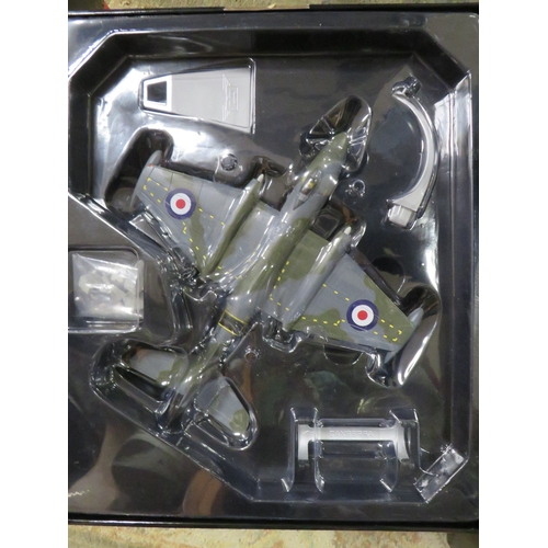 272 - A CORGI LIMITED EDITION AVIATION ARCHIVE MODEL OF AIRCRAFT RAF MUSEUM COSFORD MODEL AIRCRAFT TOGETHE... 