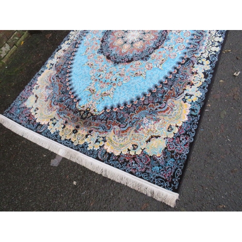 717 - A 700 REED MIDDLE EASTERN RUG - 226 X 148 CM