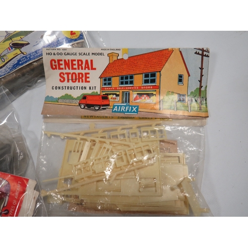 380 - A TRAY OF FIVE AIRFIX KITS TO INCLUDE TIGER TANK, HURRICANE ETC