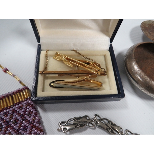 383 - A BOX OF ASSORTED COSTUME JEWELLERY TO INCLUDE ACCURIST WRIST WATCH