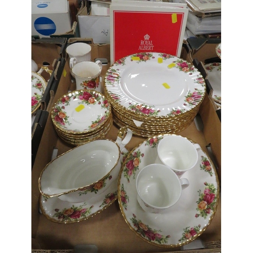 109 - THREE TRAYS OF ROYAL ALBERT OLD COUNTRY ROSES TEA / DINNER WARE