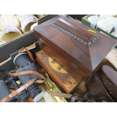 139 - A TRAY OF ASSORTED COLLECTABLE'S TO INCLUDE TEA CADDY , BINOCULARS ETC