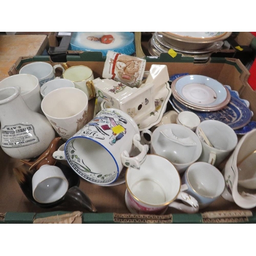 140 - TWO TRAYS OF ASSORTED CERAMICS ETC TO INCLUDE COMMEMORATIVE WARE ETC