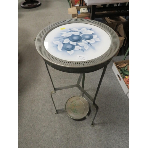 146 - A VINTAGE METAL WASHSTAND TOGETHER WITH A VINTAGE INDIAN THROW & A TRAY OF COLLECTABLES