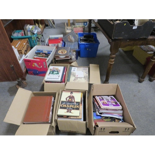 175 - A LARGE QUANTITY OF BOOKS OVER SEVERAL TRAYS TO INCLUDE A SELECTION OF THE US CIVIL WAR BOOKS