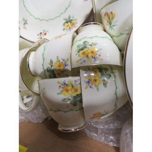 181 - A VINTAGE ROYAL DOULTON FLORAL PATTERN TEASET