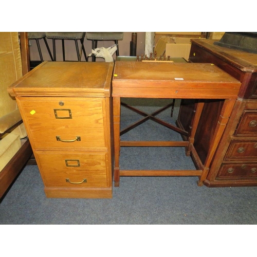 765 - AN OAK CANTEEN BOX WITH A TWO DRAWER FILING CABINET (2)