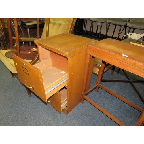 765 - AN OAK CANTEEN BOX WITH A TWO DRAWER FILING CABINET (2)