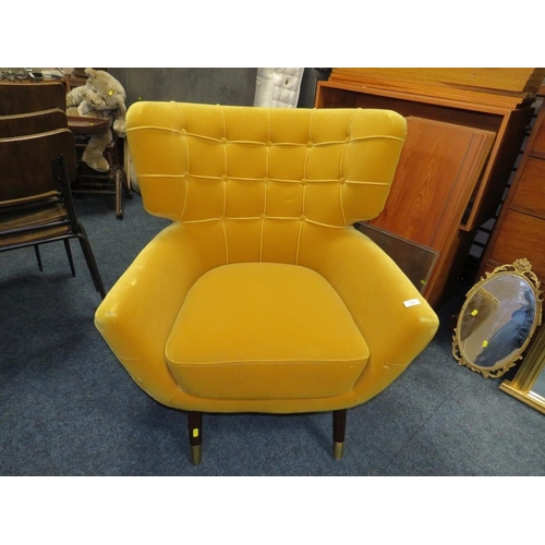 772 - A MODERN MUSTARD UPHOLSTERED ARMCHAIR - S/D