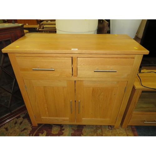 801 - A MODERN TWO DRAWER DRESSER - W 92 cm