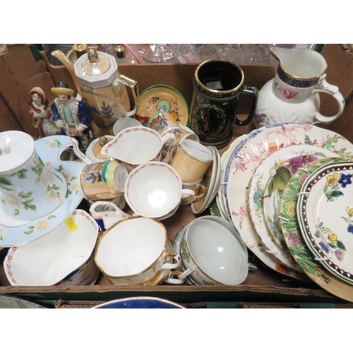 85 - TWO TRAYS OF ASSORTED CERAMICS TO INCLUDE A MALING BOWL ETC