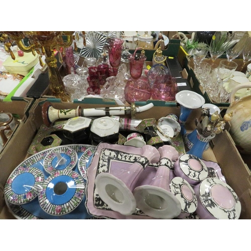 88 - A TRAY OF ASSORTED GLASSWARE TO INCLUDE DRESSING TABLE ITEMS AND A CANDELABRA TOGETHER WITH A TRAY O... 