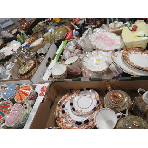 89 - THREE TRAYS OF ASSORTED CERAMICS TO INCLUDE ORIENTAL EXAMPLES