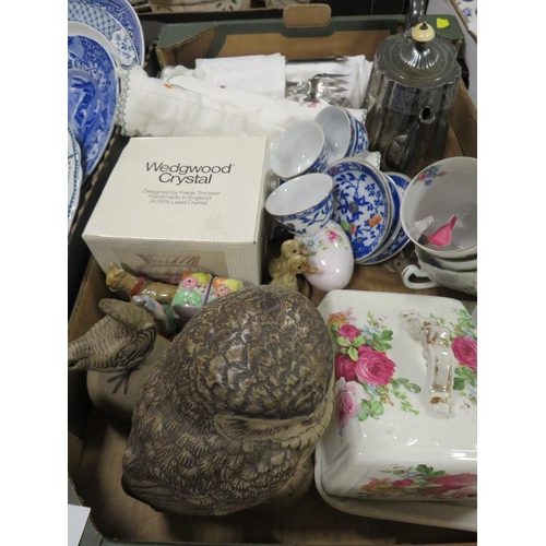 91 - THREE TRAYS OF ASSORTED CERAMICS ETC TO INCLUDE A POOLE POTTERY OWL , CERAMIC MEAT PLATE ETC