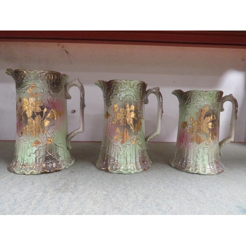 189 - A COLLECTION OF ANTIQUE AND VINTAGE VASES TOGETHER WITH A CERAMIC MANTLE CLOCK