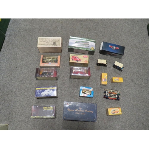 191 - A SMALL SELECTION OF COLLECTABLE TOY CARS TO INCLUDE A BOXED DINKY TOYS BEDFORD II VAN