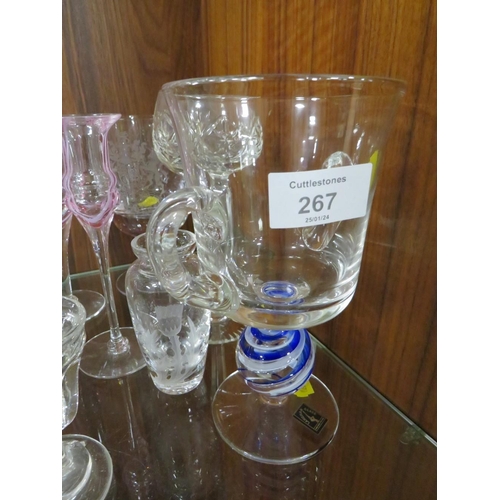 267 - A SELECTION OF ASSORTED GLASSWARE TO INCLUDE A TWIN HANDLE LANGHAM GLASS TANKARD WITH SWIRL EFFECT S... 