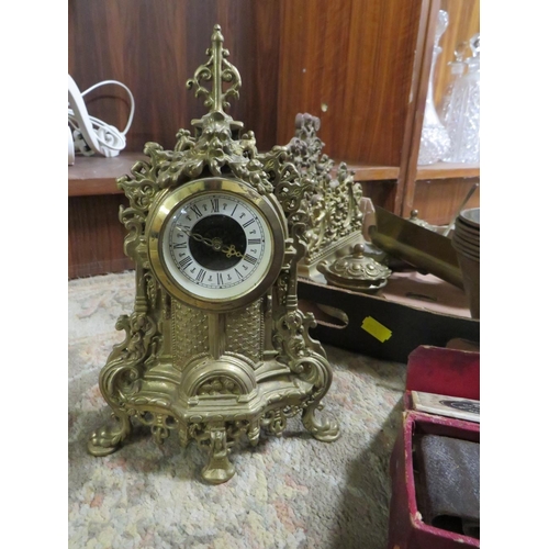 269 - A SELECTION OF BRASS WARE TO INCLUDE DESK STAND AND  A CLOCK