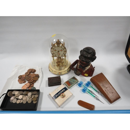 302 - A TRAY OF ASSORTED COLLECTABLE'S TO INCLUDE VINTAGE MONEY BANK , COINS, CIGARETTE CARDS ETC