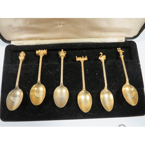 343 - A SET OF SHAKESPEARE SOUVENIR SPOONS, SILVER WINE LABEL AND SILVER PLATED SPRIT FLASK