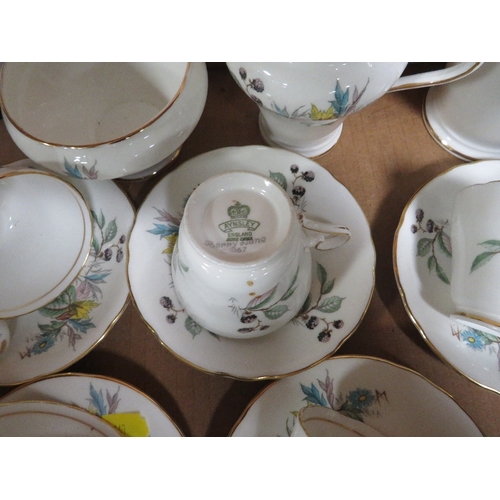 249 - AN AYNSLEY 15PC 'BERRY LANE' TEASET