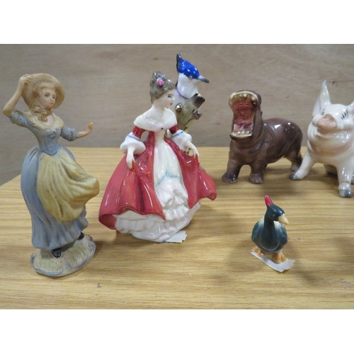 282 - A COLLECTION OF SMALL CERAMICS FIGURES TO INCLUDE ROYAL DOULTON SOUTHERN BELLE, ROYAL DOULTON AMERIC... 