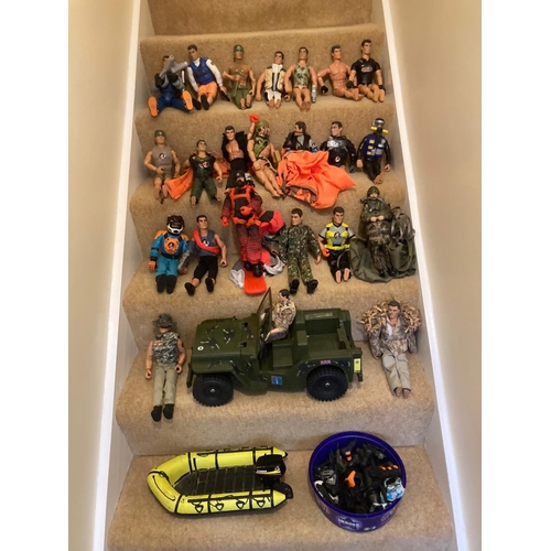 70 - A COLLECTION OF 23 ACTION MEN TOGETHER WITH A JEEP, DINGY, RIFLES, BOOTS, CLOTHES ETC