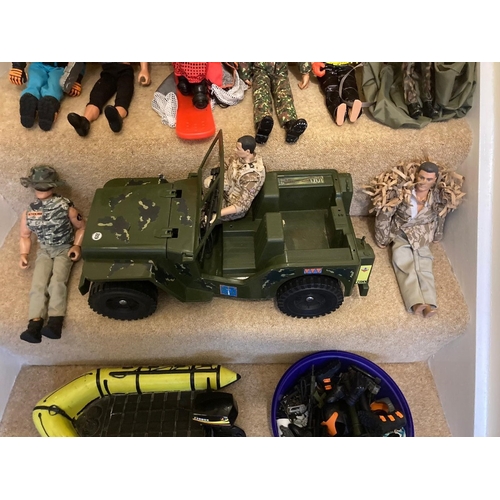 70 - A COLLECTION OF 23 ACTION MEN TOGETHER WITH A JEEP, DINGY, RIFLES, BOOTS, CLOTHES ETC