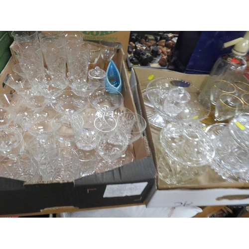 101 - TWO TRAYS OF ASSORTED CRYSTAL AND CUT GLASS TO INCLUDE A VINTAGE ETCHED SCHWEPPES SODA SYPHON