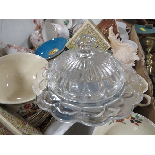 145 - A TRAY OF ASSORTED CERAMICS TEA WARE