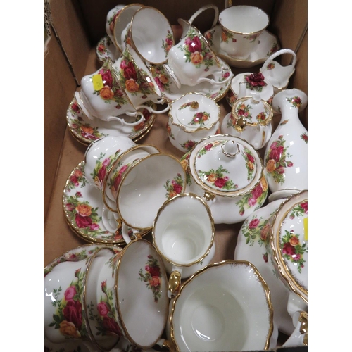 75 - TWO TRAYS OF ROYAL ALBERT OLD COUNTRY ROSES