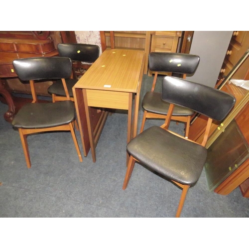 786 - A MID CENTURY 'SCHREIBER' STYLE DROPLEAF TABLE AND FOUR CHAIRS