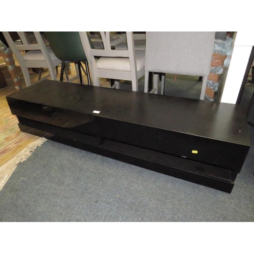 839 - A MODERN BLACK LOW MEDIA CABINET W-150 CM