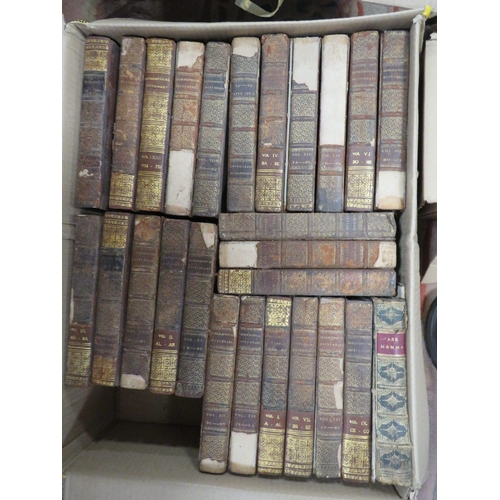 95 - A QUANTITY OF ANTIQUE AND OTHER BOOKS TO THE ORACLE ENCYCLOPEDIA