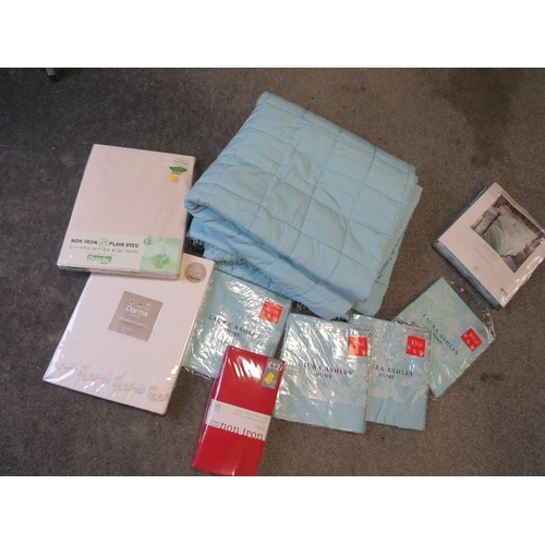 184 - A QUANTITY OF LAURA ASHLEY BEDDING, MANY UNOPENED PACKETS