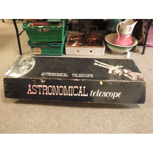 225 - A BOXED ASTRONOMICAL TELESCOPE (UNCHECKED)