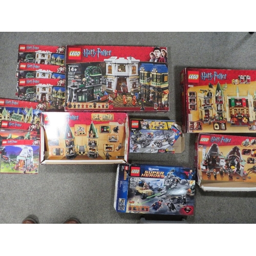 173 - A QUANTITY OF VINTAGE LEGO ETC TO INCLUDE A QUANTITY OF EMPTY HARRY POTTER LEGO BOXES